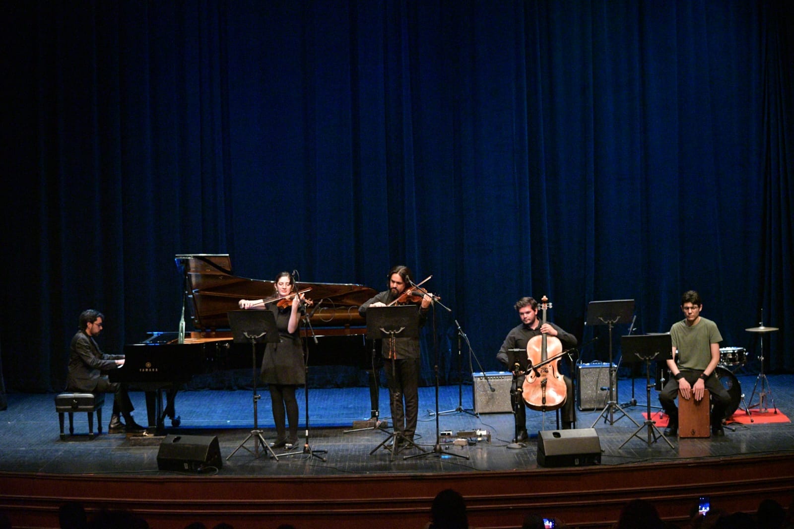 (de izq. a der.) Gustavo Gargallo, Areli Villanueva, Camilo Tavira, Mauricio Torres y Ricardo Herrera.